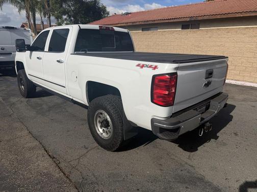 2015 Chevrolet Silverado 2500 High Country