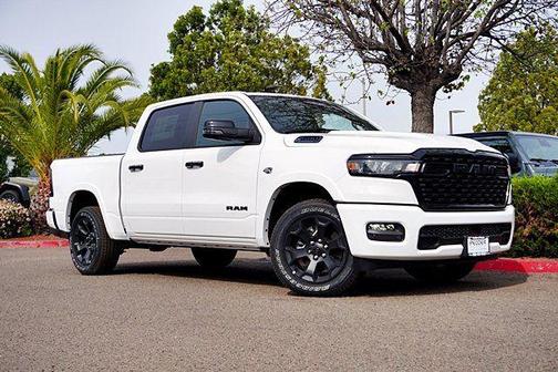 Bright White Clearcoat 2026 RAM 1500 Big Horn/Lone Star