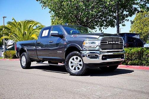 2022 RAM 2500 Laramie Crew Cab 4x4 8' Box