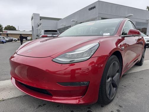 2018 Tesla Model 3 Long Range