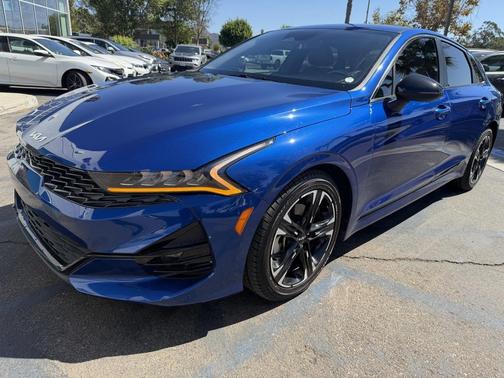 2023 Kia K5 GT-Line