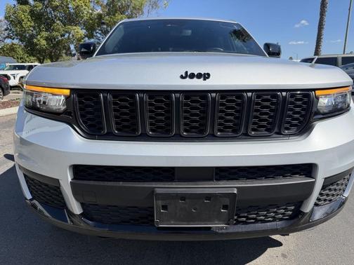 2021 Jeep Grand Cherokee L Altitude