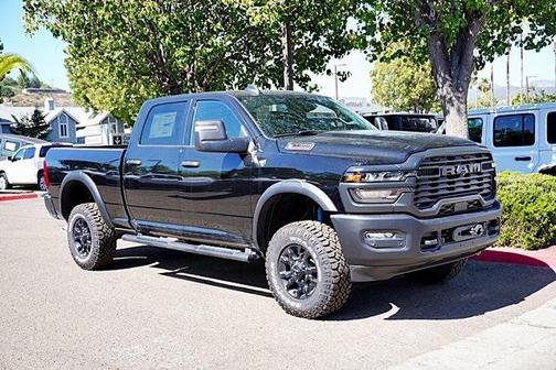 2025 RAM 2500 Tradesman Crew Cab 4x4 6'4' Box