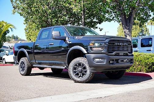 2025 RAM 2500 Tradesman Crew Cab 4x4 6'4' Box