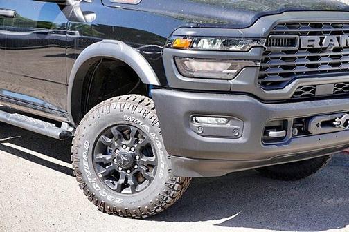 2025 RAM 2500 Tradesman Crew Cab 4x4 6'4' Box