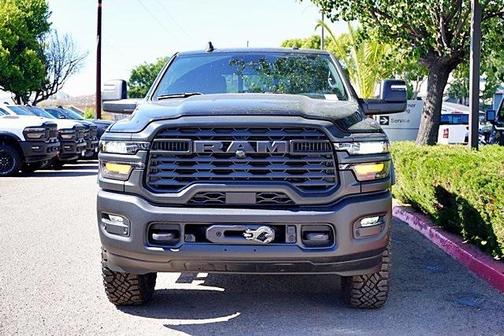 2025 RAM 2500 Tradesman Crew Cab 4x4 6'4' Box