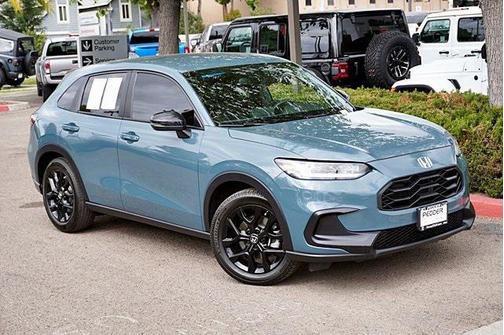 2024 Honda HR-V 2WD Sport