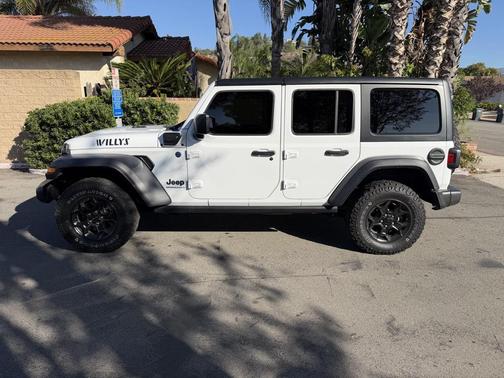 2023 Jeep Wrangler 4xe Base