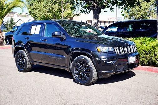 2018 Jeep Grand Cherokee Altitude