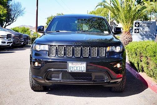 2018 Jeep Grand Cherokee Altitude