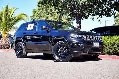 2018 Jeep Grand Cherokee Altitude