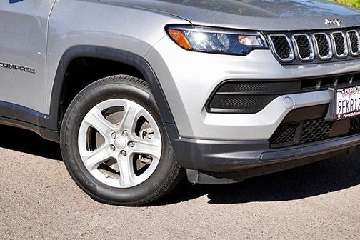 2023 Jeep Compass Sport