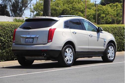 Photo 5 of 32 of 2012 Cadillac SRX Luxury Collection