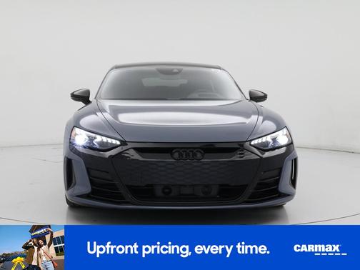 2022 Audi RS e-tron GT 