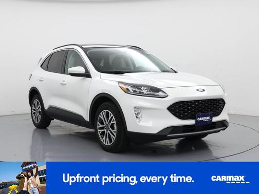 White 2022 Ford Escape SEL