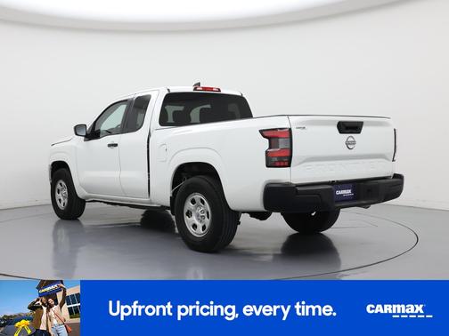 White 2022 Nissan Frontier S