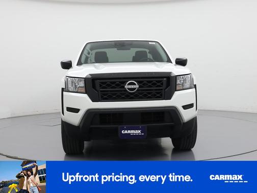 White 2022 Nissan Frontier S