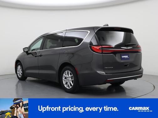 Gray 2023 Chrysler Pacifica Touring L