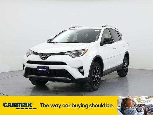 2018 Toyota RAV4 SE