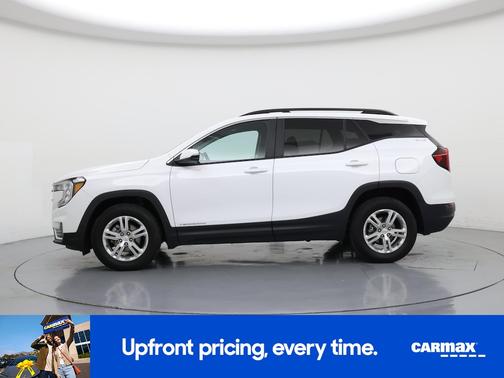 White 2022 GMC Terrain SLE