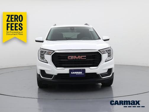 White 2022 GMC Terrain SLE