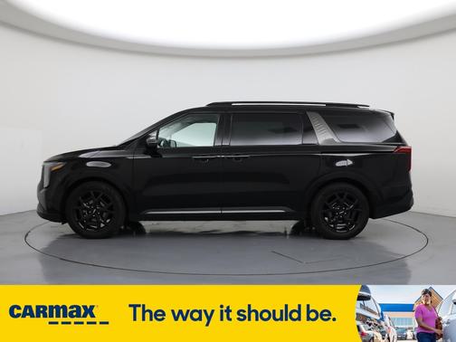 2025 Kia Carnival SX