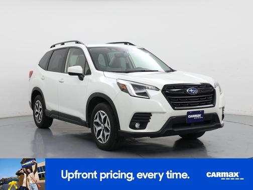 White 2024 Subaru Forester Premium