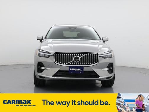 2022 Volvo XC60 Recharge Plug-In Hybrid T8 Inscription