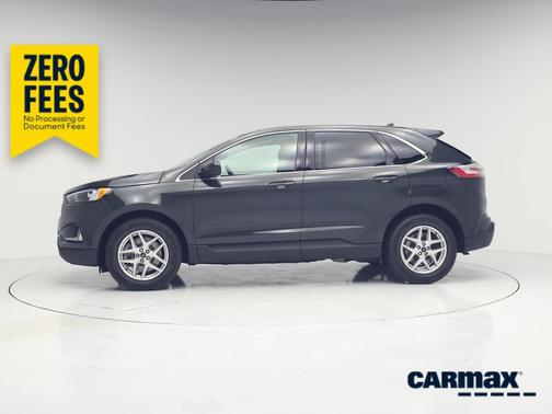Green 2024 Ford Edge SEL
