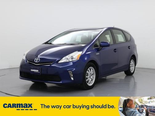 2013 Toyota Prius v Two