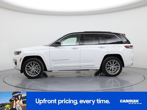 2022 Jeep Grand Cherokee Summit