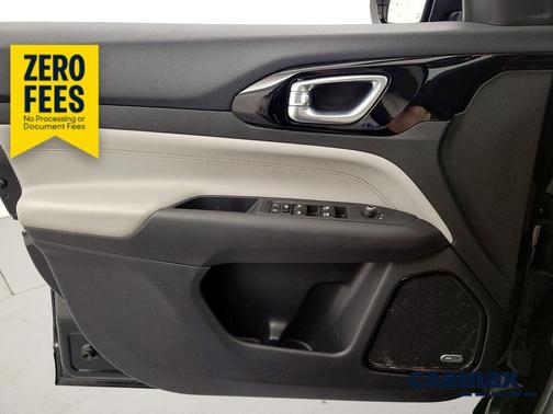Black 2023 Jeep Compass Limited