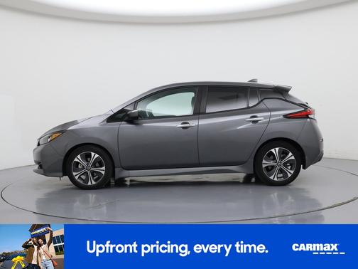 Gray 2022 Nissan Leaf SV