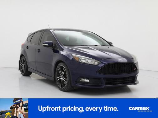 Blue 2017 Ford Focus ST