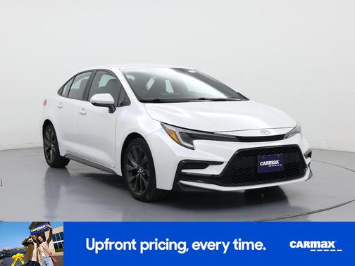White 2023 Toyota Corolla SE