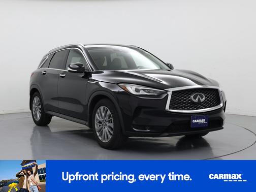 Black 2023 INFINITI QX50 Luxe