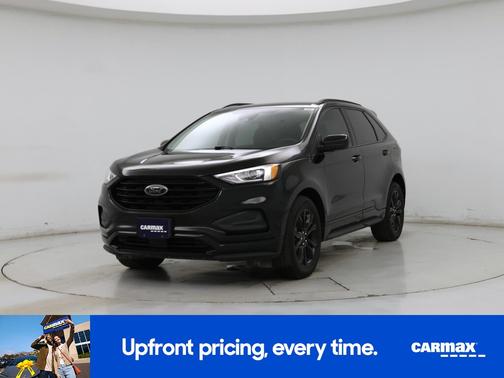 Black 2022 Ford Edge SE