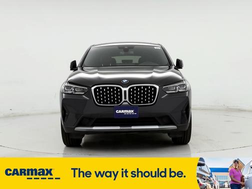 2024 BMW X4 XDrive30i