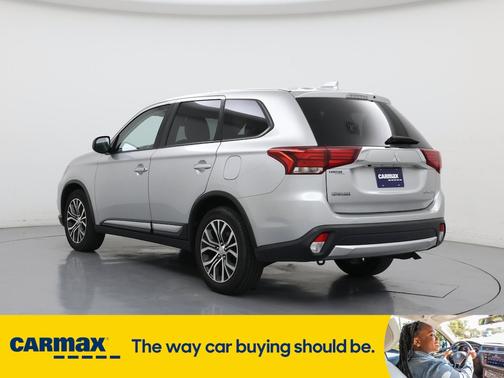 2018 Mitsubishi Outlander ES