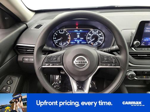 2022 Nissan Altima SV