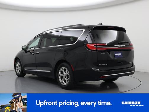 Black 2023 Chrysler Pacifica Limited