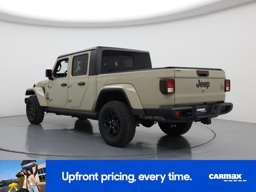 2022 Jeep Gladiator Willys Sport