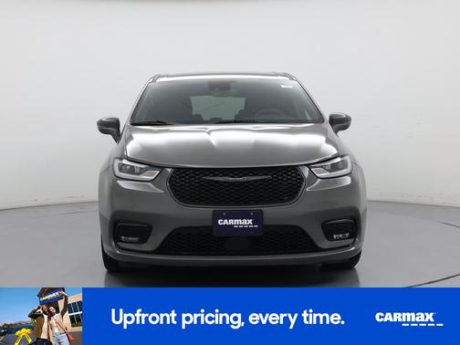 Gray 2022 Chrysler Pacifica Hybrid Touring L