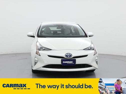 2016 Toyota Prius Three Touring