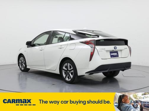 2016 Toyota Prius Three Touring