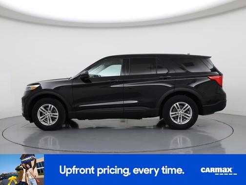 Black 2022 Ford Explorer