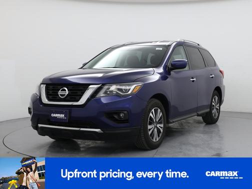 2017 Nissan Pathfinder SV