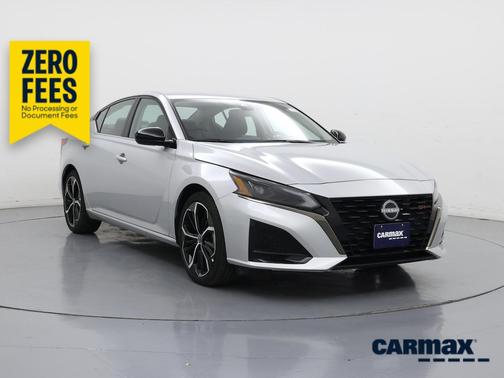 Silver 2025 Nissan Altima SR
