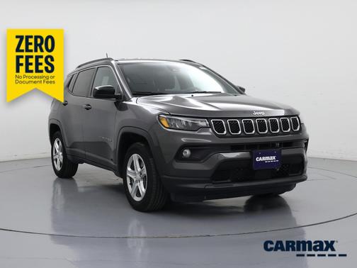 Gray 2023 Jeep Compass Latitude