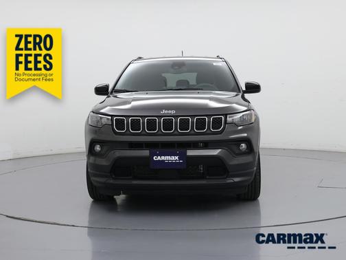 Gray 2023 Jeep Compass Latitude